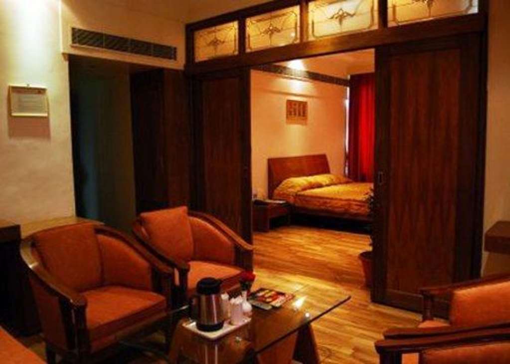 Comfort Inn Lucknow Habitación foto